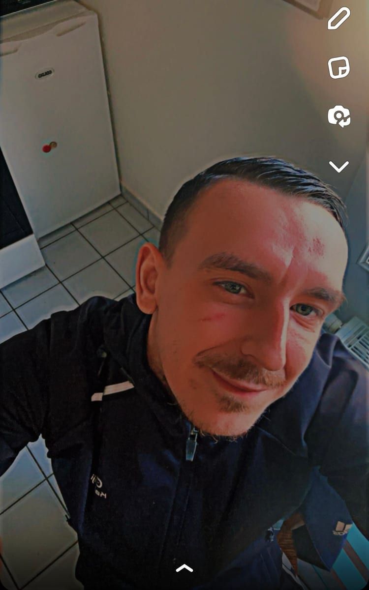 Profil de Ferdinand, 35 ans, Annonces gay à Villarlod (Fribourg)