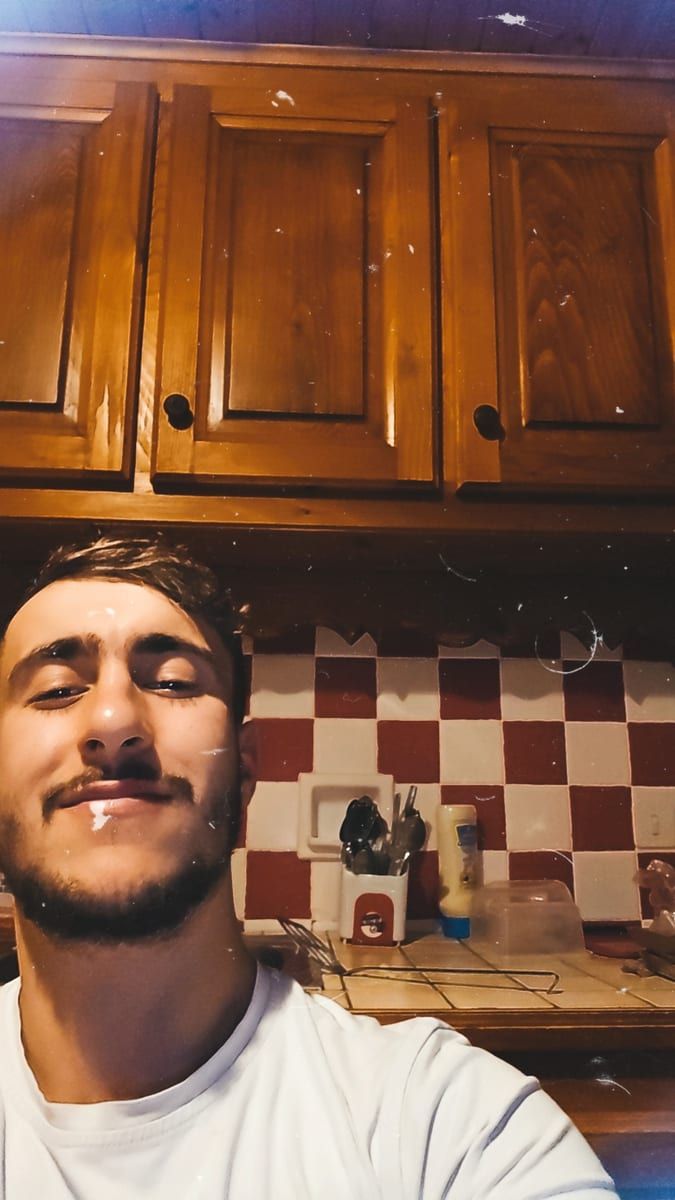 Profil de Zacharya, 29 ans, Annonces gay à Rossens FR (Fribourg)