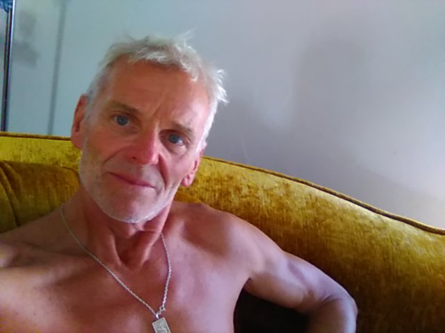 Profil de Yahn, 24 ans, Annonces gay à Planfayon (Fribourg)