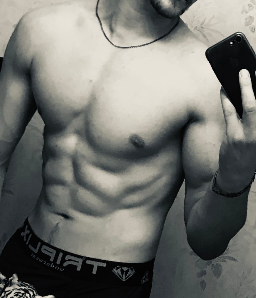 Profil de Erwan, 26 ans, Annonces gay à Broc (Fribourg)