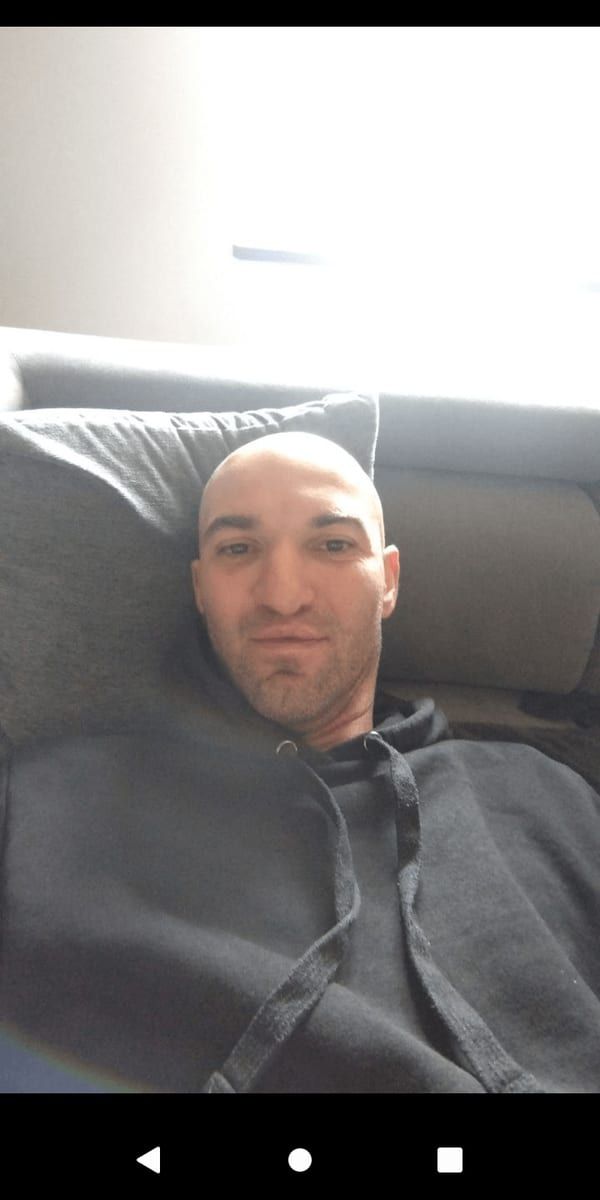Profil de Ildefonse, 45 ans, Annonces gay à Guin (Fribourg)