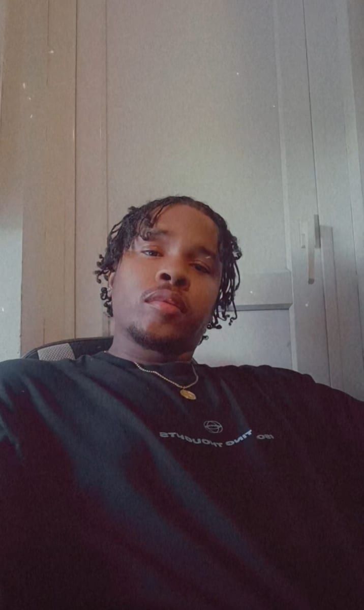 Profil de Sega, 42 ans, Annonces gay arabe à Vaulruz (Fribourg)