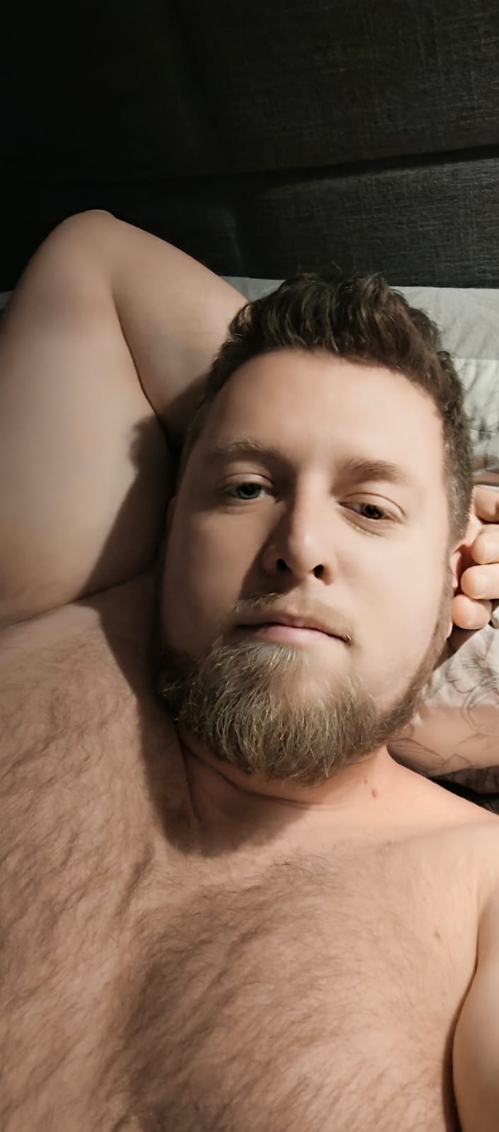 Profil de Djellali, 32 ans, Annonces gay à Enney (Fribourg)