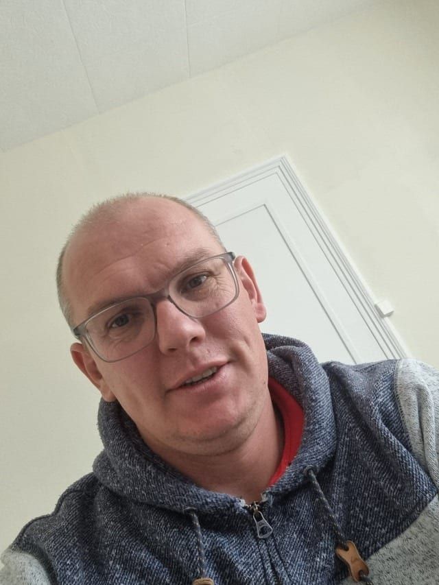 Profil de Cesare, 24 ans, Annonces gay arabe à Blessens (Fribourg)
