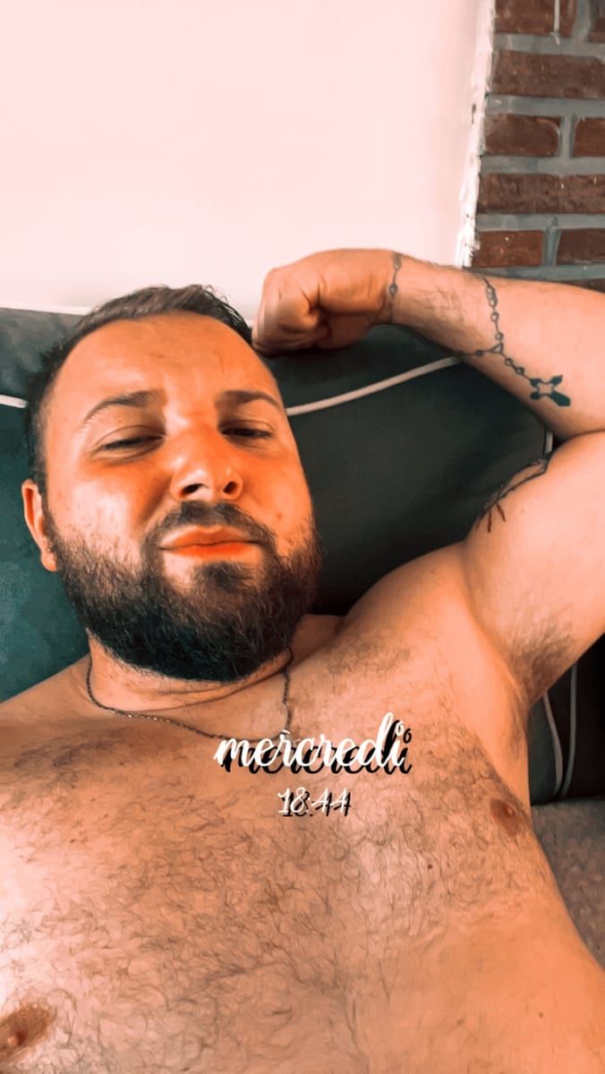 Profil de Shems, 32 ans, Annonces gay à Les Friques (Fribourg)