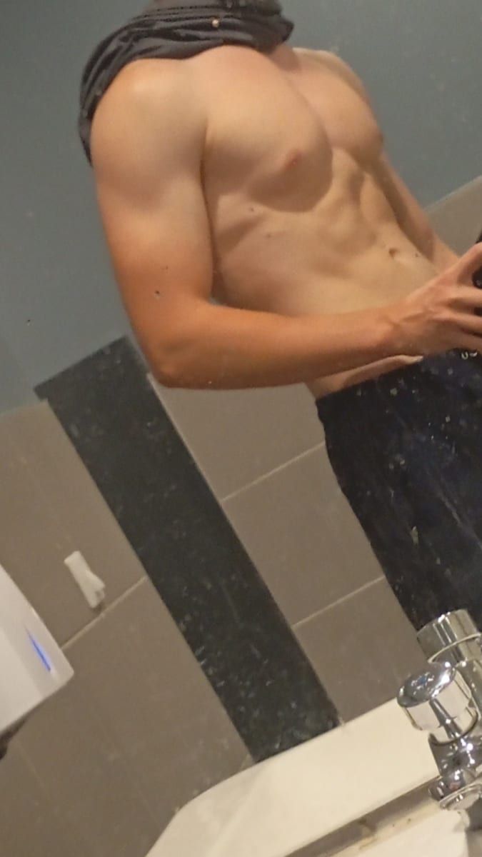 Profil de Lieven, 27 ans, Annonces gay à Posieux (Fribourg)