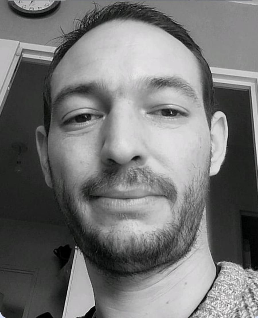 Profil de Ekhi, 34 ans, Annonces gay arabe à Siviriez (Fribourg)