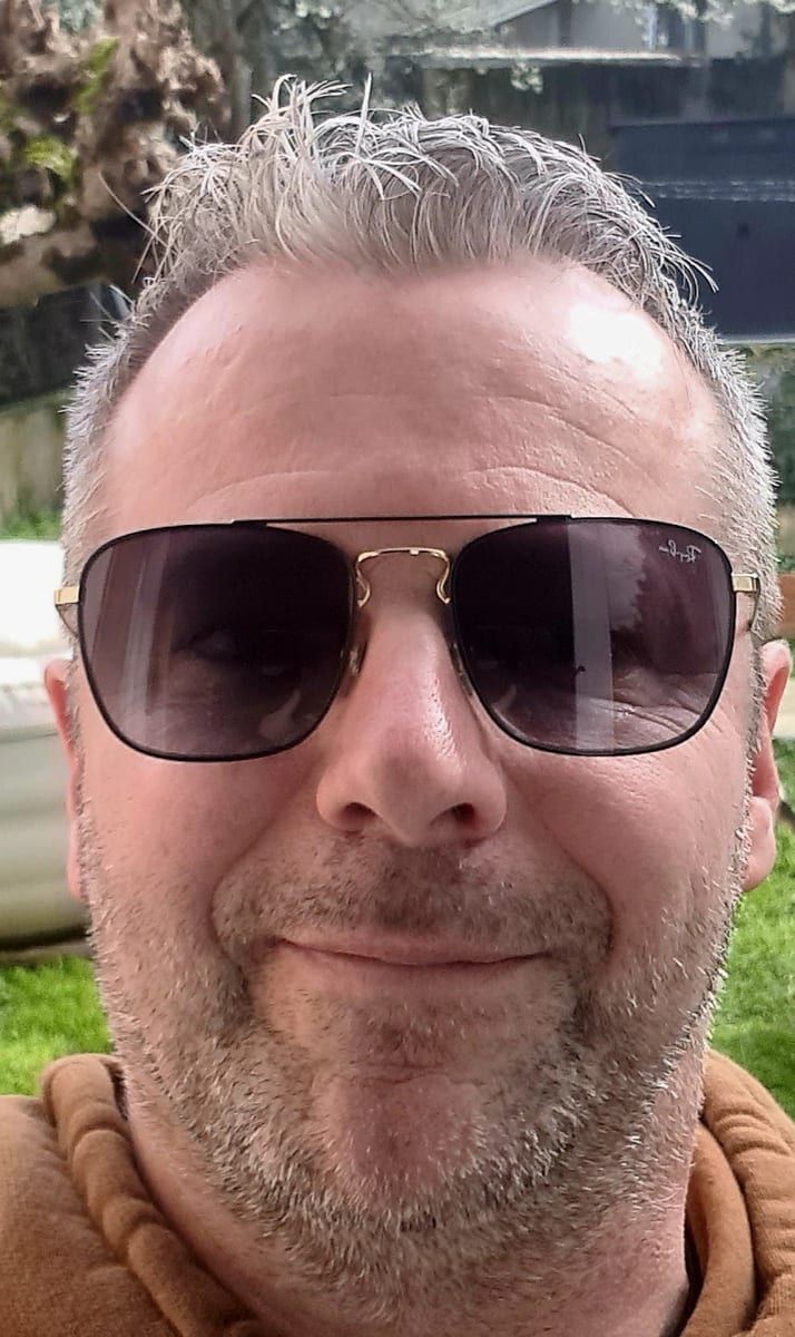 Profil de Ashraf, 43 ans, Annonces gay arabe à Auboranges (Fribourg)
