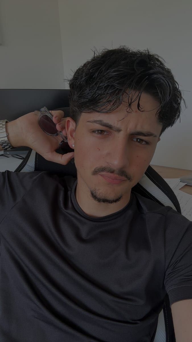 Profil de Massine, 43 ans, Annonces gay arabe à Lessoc (Fribourg)