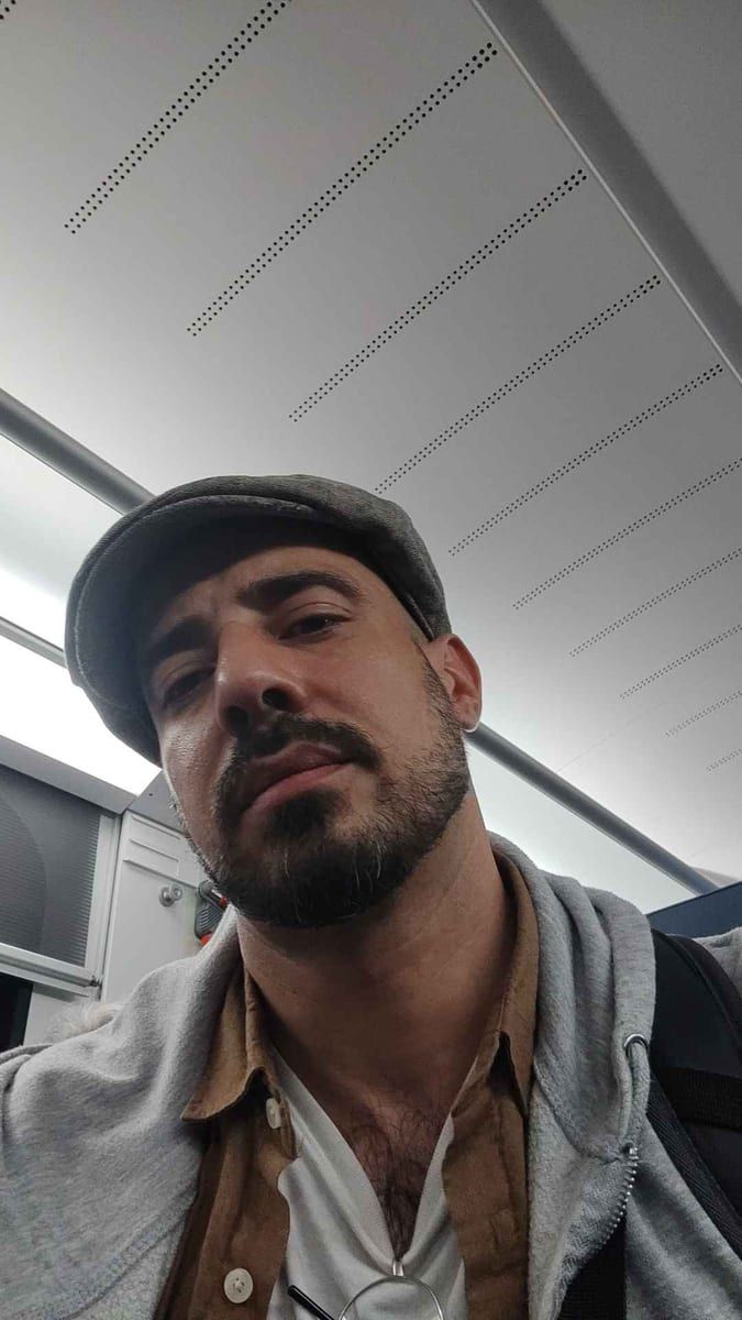 Profil de Cruz, 35 ans, Annonces gay arabe à Muntelier (Fribourg)