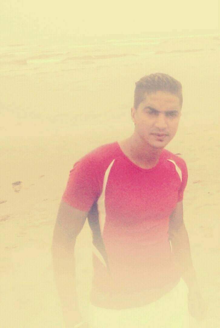 Profil de Naofel, 28 ans, Annonces gay à Enney (Fribourg)