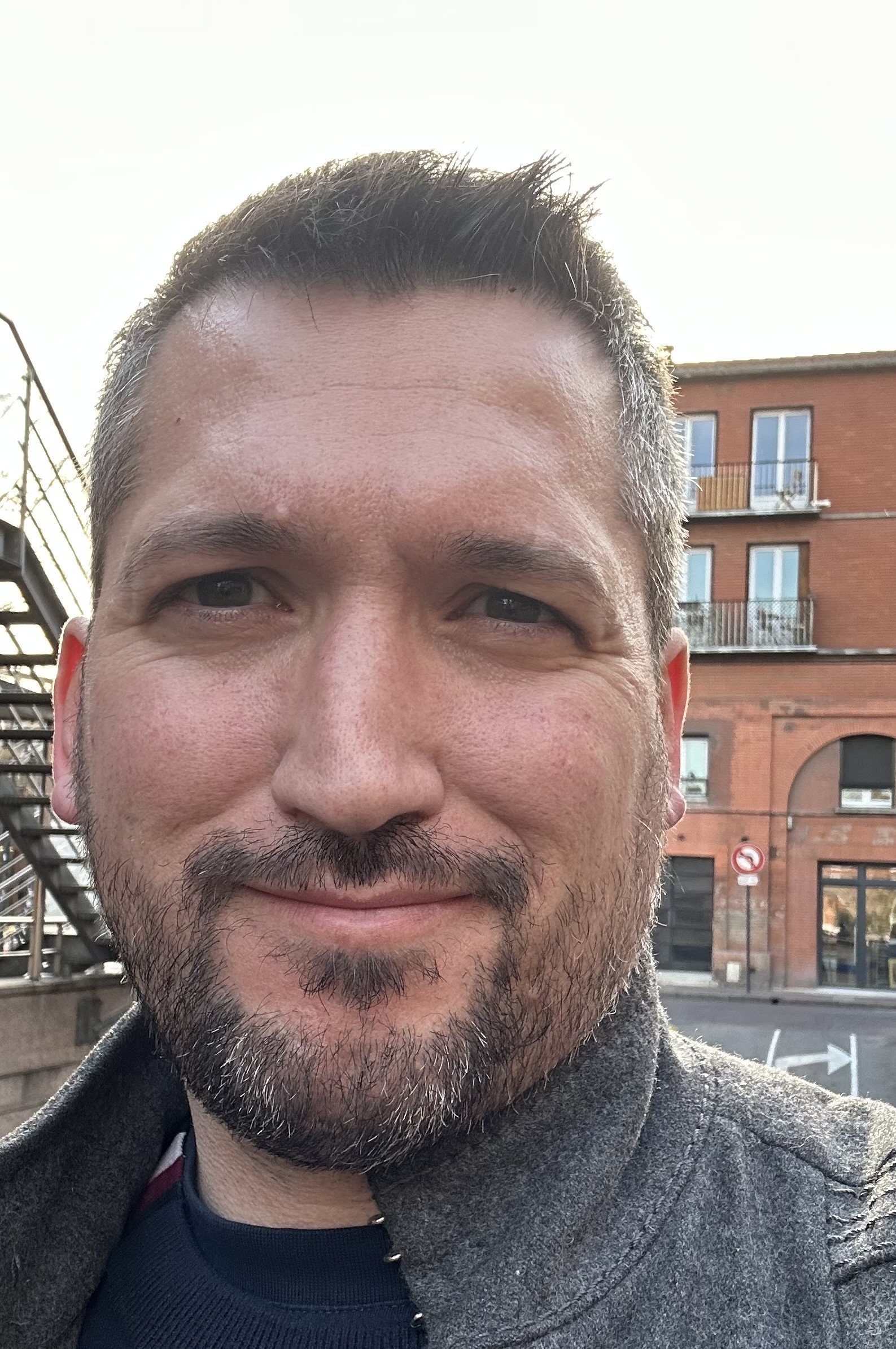 Profil de Helder, 32 ans, Annonces gay à Riaz (Fribourg)