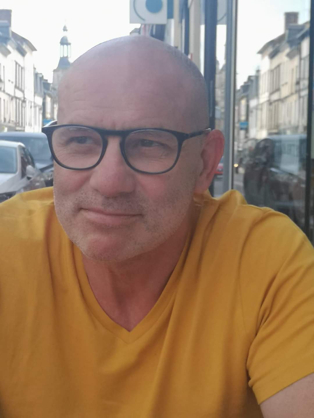 Profil de Damas, 39 ans, Annonces gay arabe à Oleyres (Fribourg)
