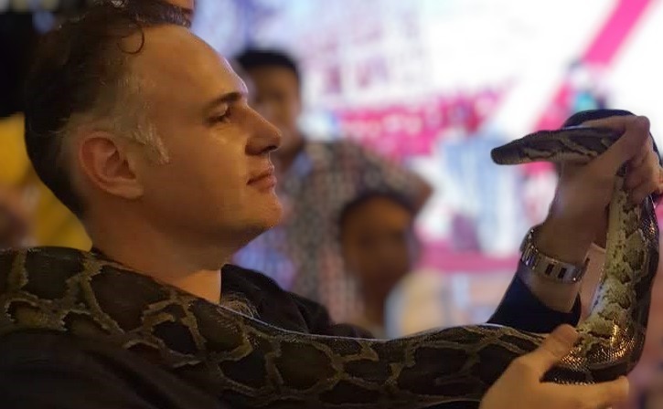 Abdelrazak - Annonces gay à Villarlod Profil de Abdelrazak, 38 ans, Annonces gay à Villarlod (Fribourg)