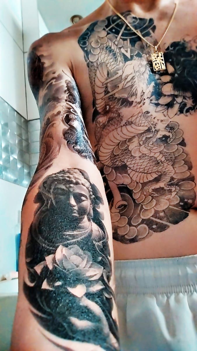 Annunziato - Annonces gay à Estavayer-le-Lac Profil de Annunziato, 24 ans, Annonces gay à Estavayer-le-Lac (Fribourg)