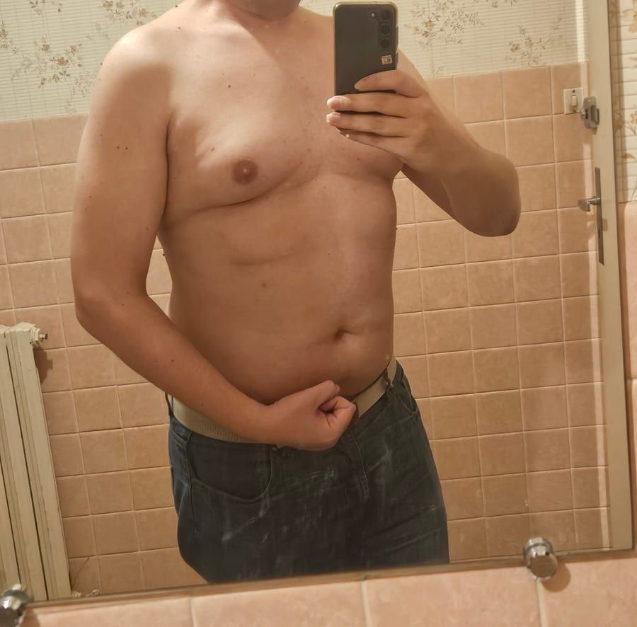 Profil de Therence, 25 ans, Annonces gay arabe à Châtel-St-Denis (Fribourg)