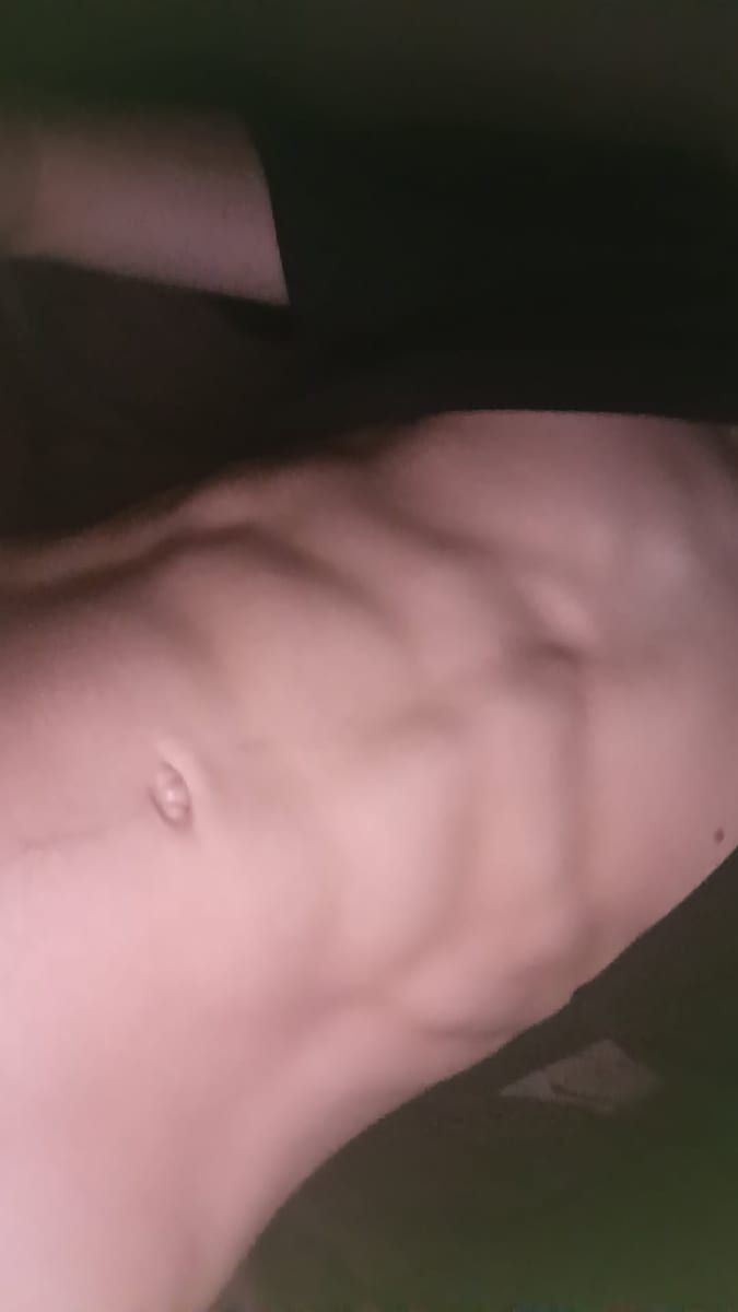 Profil de Selimane, 37 ans, Annonces gay à Surpierre (Fribourg)