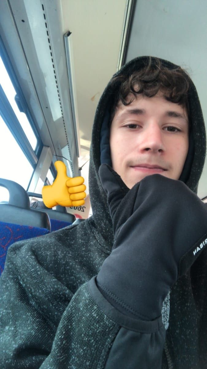Profil de Endrit, 37 ans, Annonces gay à La Verrerie (Fribourg)