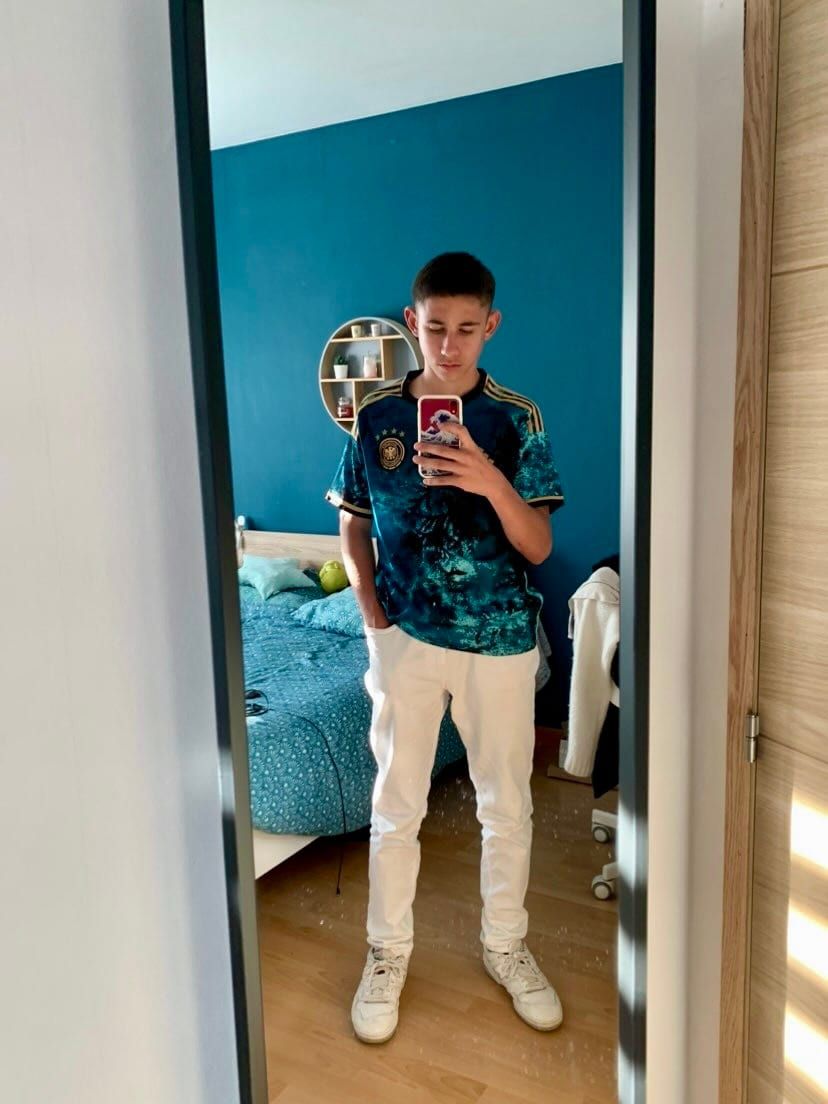 Profil de Josy, 30 ans, Annonces gay arabe à Avry-devant-Pont (Fribourg)