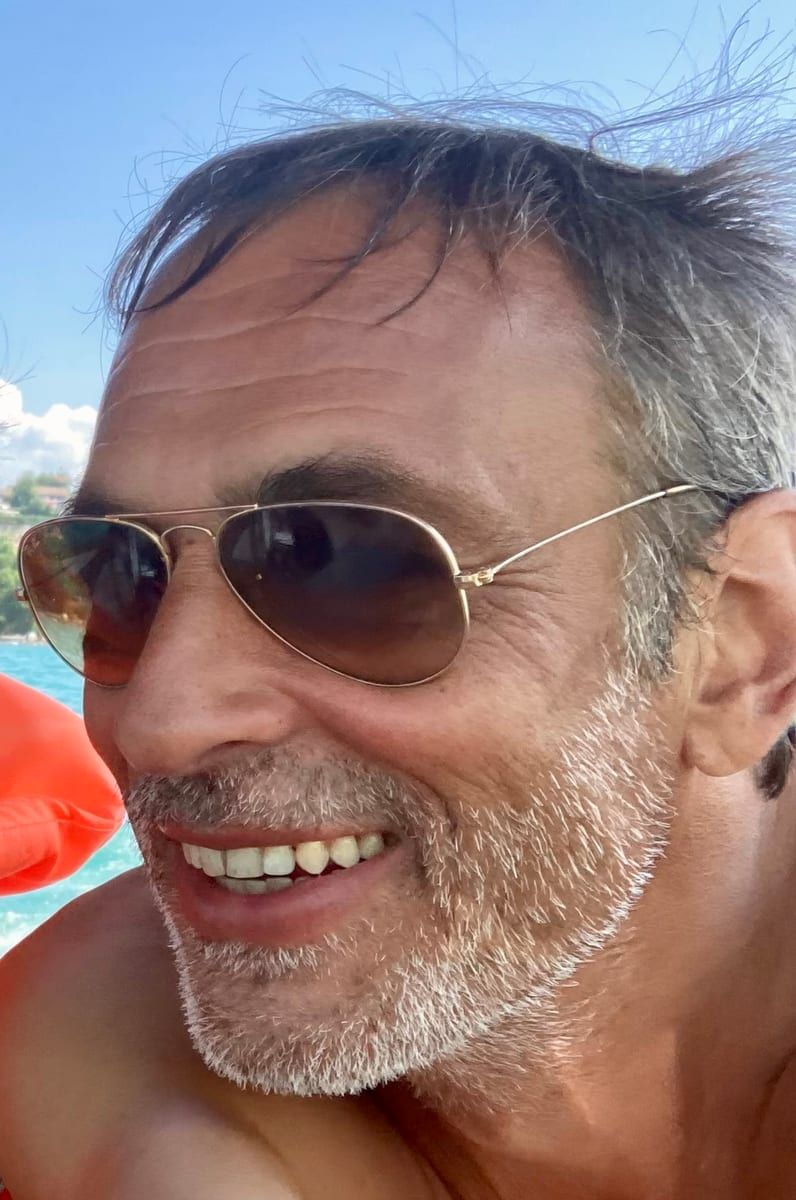 Profil de Juan-pablo, 44 ans, Annonces gay à Morlens (Fribourg)