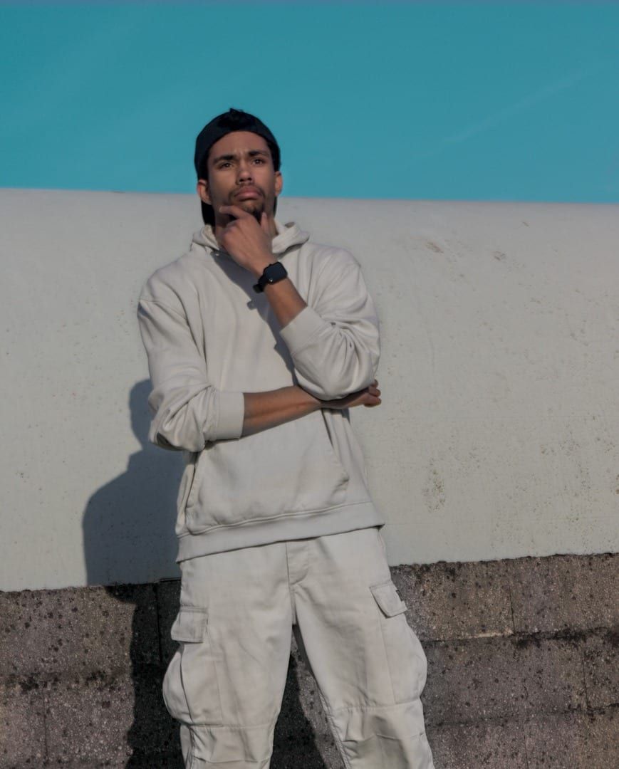 Profil de Liroy, 27 ans, Annonces gay à Middes (Fribourg)