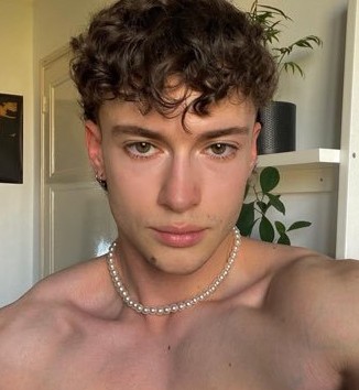 Profil de Satchel, 43 ans, Annonces gay à Mossel (Fribourg)