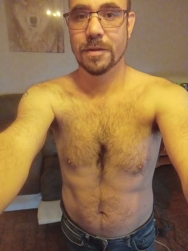 Profil de Maamar, 41 ans, Annonces gay black à Praratoud (Fribourg)