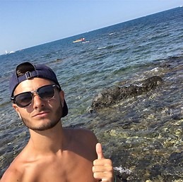 Profil de Yvane, 37 ans, Annonces gay à Rue (Fribourg)