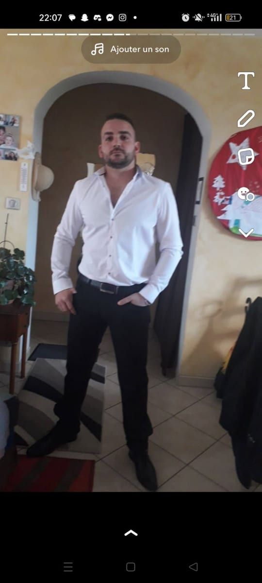Profil de Sellam, 41 ans, Annonces gay à Clavaleyres (Fribourg)