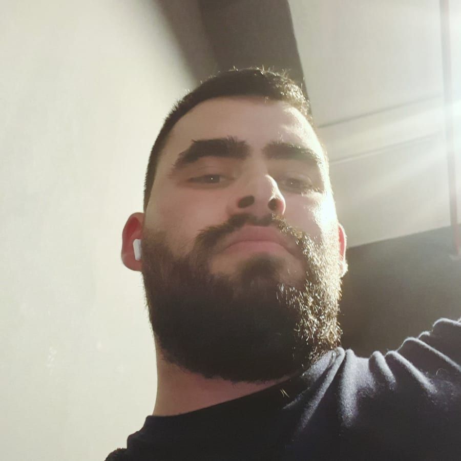 Profil de Jérôme, 37 ans, Annonces gay à Lurtigen (Fribourg)