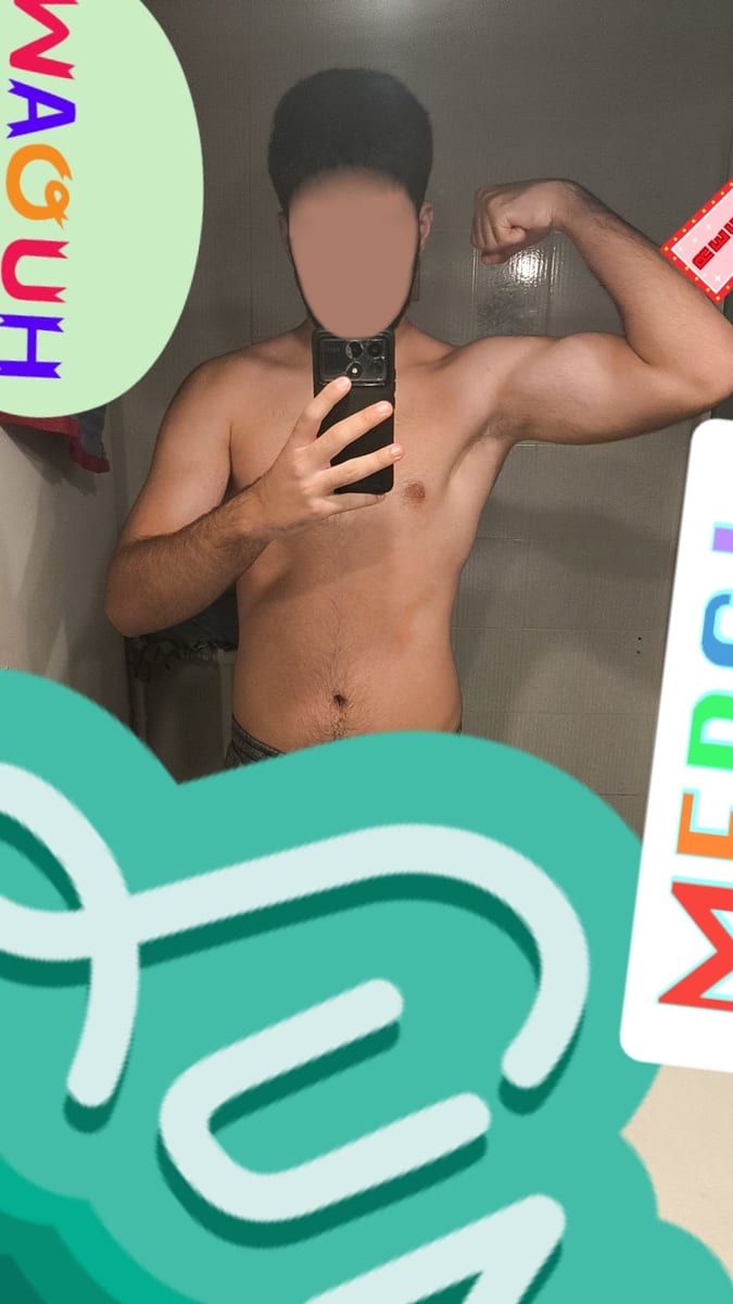 Profil de Ayrton, 42 ans, Annonces gay à Le Bry (Fribourg)