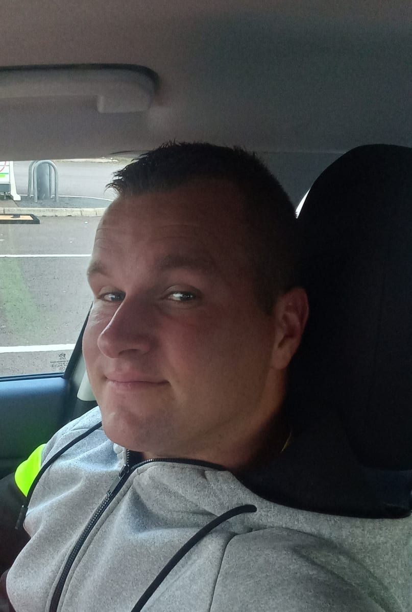 Profil de Santino, 45 ans, Annonces gay à Autigny (Fribourg)