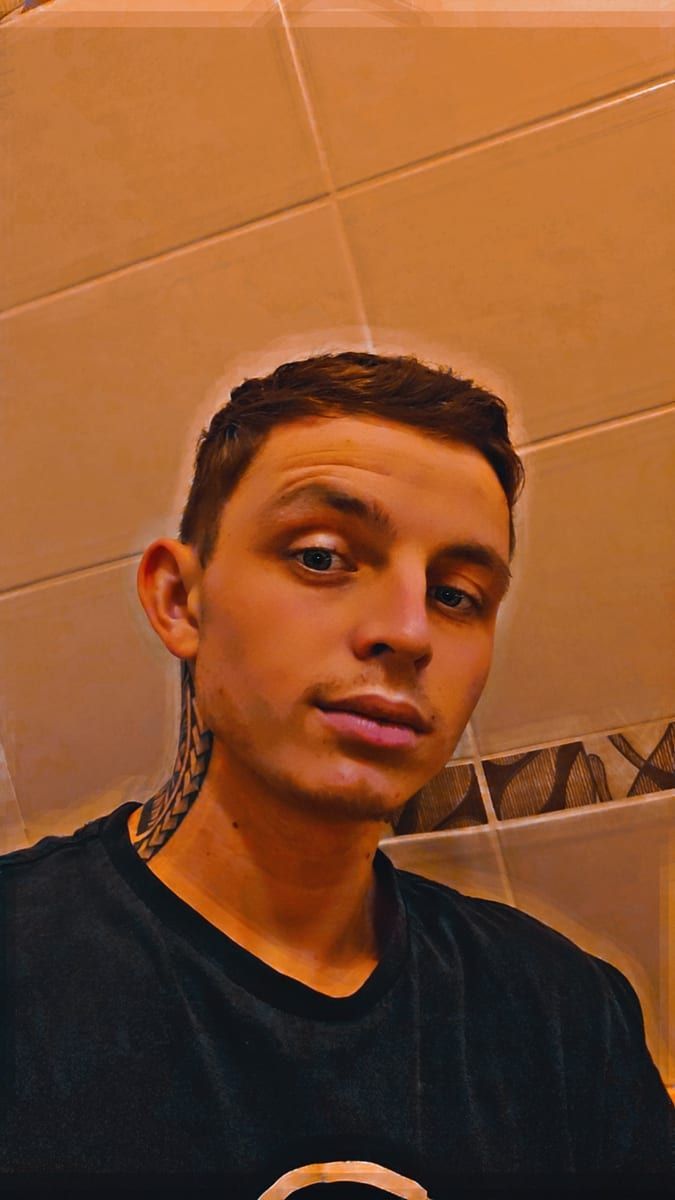 Profil de Jean-maurice, 22 ans, Annonces gay arabe à Dompierre FR (Fribourg)