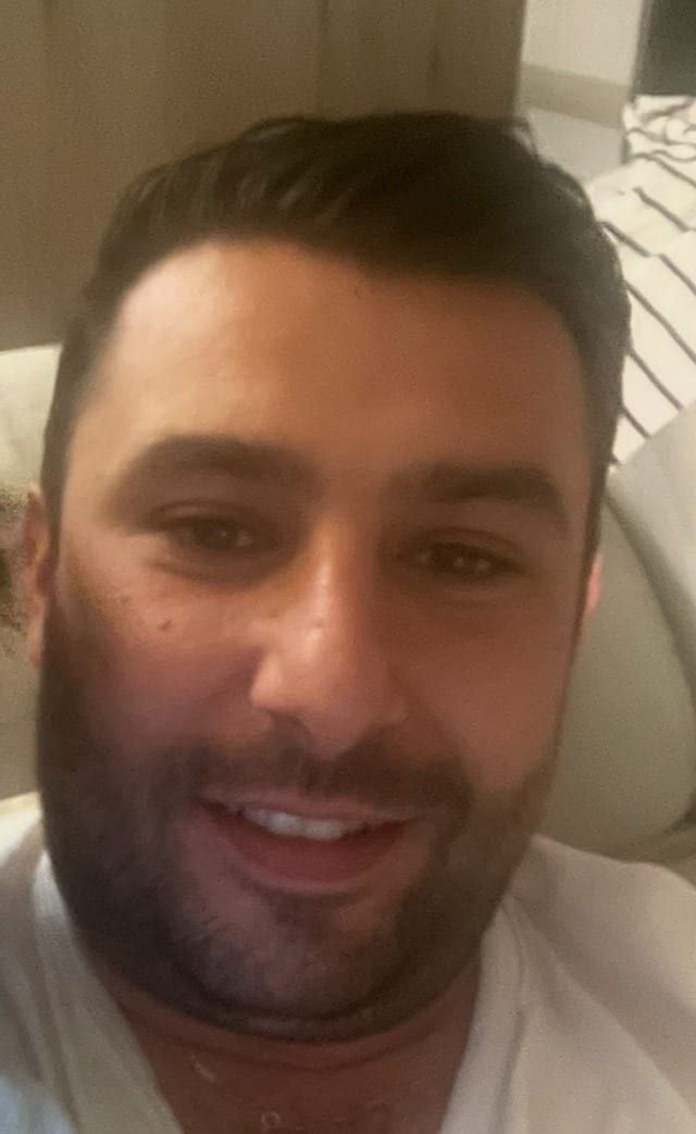 Profil de Oussy, 38 ans, Annonces gay à Porsel (Fribourg)