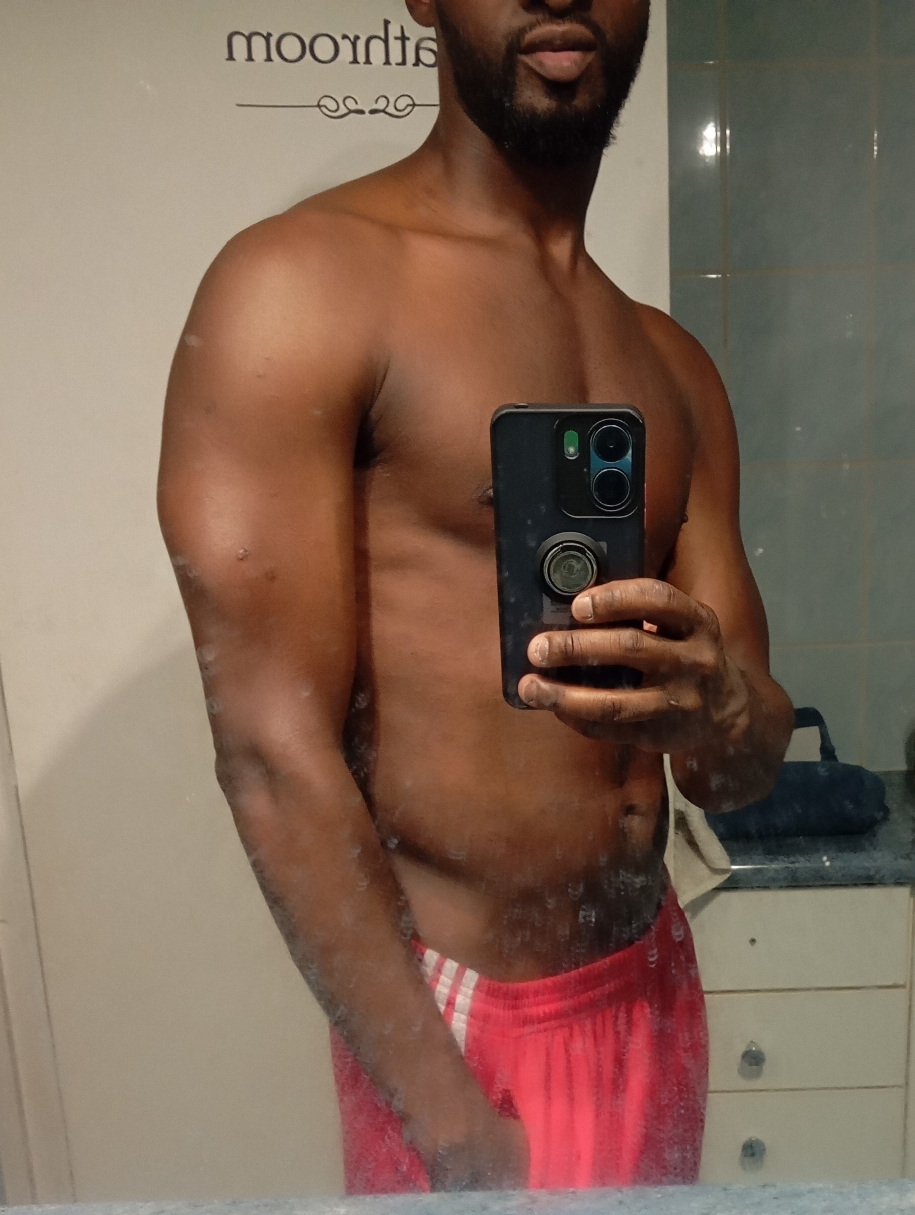 Profil de Girel, 36 ans, Annonces gay à Kleinbösingen (Fribourg)