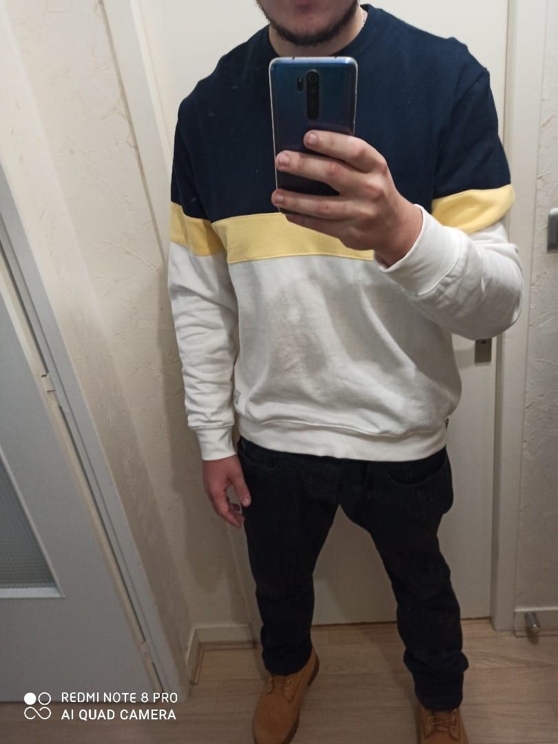 Profil de Girel, 25 ans, Annonces gay à Montévraz (Fribourg)