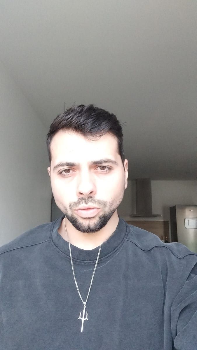 Profil de Femi, 29 ans, Annonces gay à Morat (Fribourg)