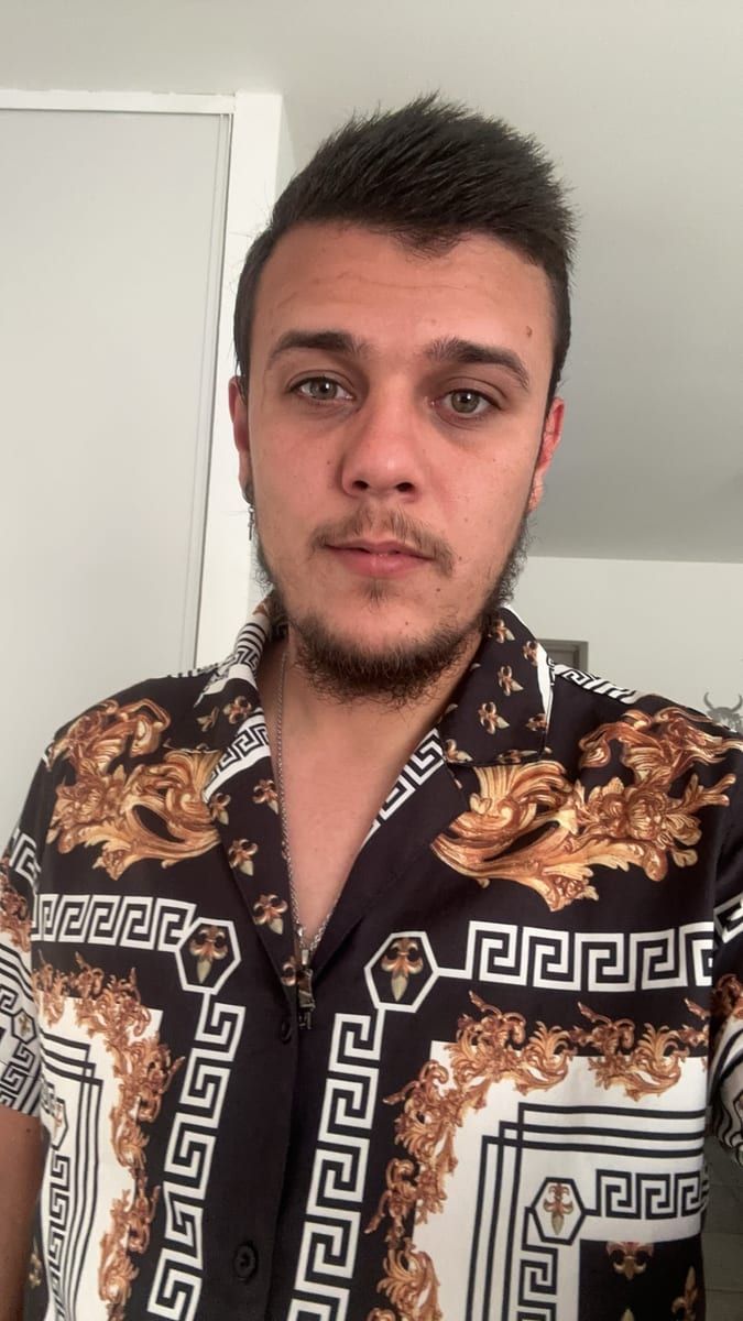 Profil de Pierre-christophe, 41 ans, Annonces gay à Môtier (Vully) (Fribourg)