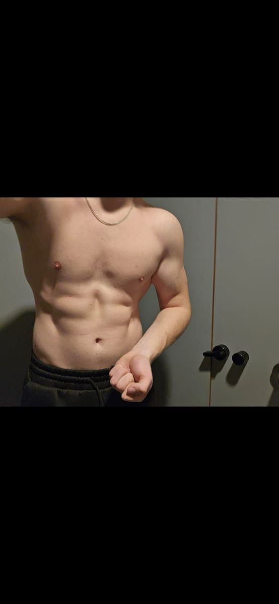 Profil de Ozvan, 32 ans, Annonces gay à Avry-sur-Matran (Fribourg)