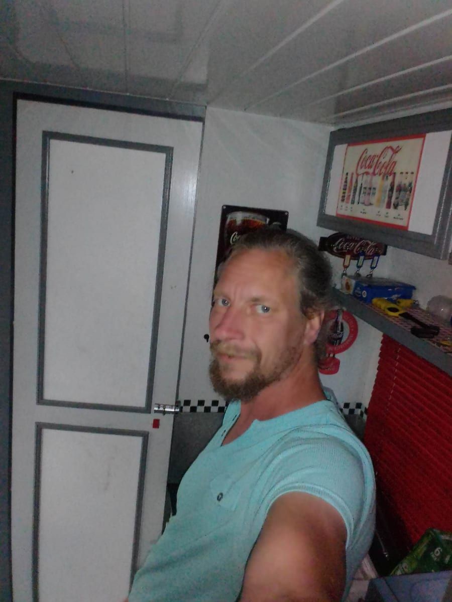 Profil de Anousack, 40 ans, Annonces gay à Gempenach (Fribourg)