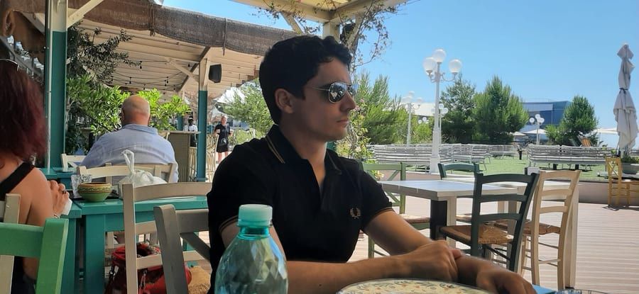 Profil de Nilton, 22 ans, Annonces gay à Gruyères (Fribourg)