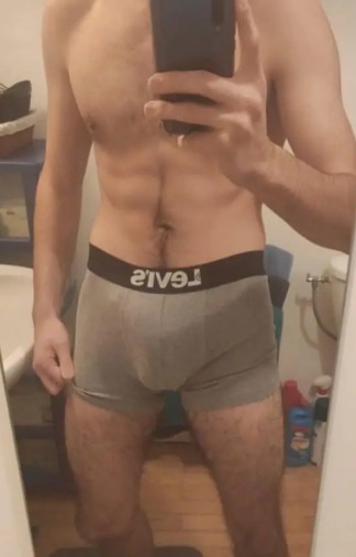Profil de Alae, 34 ans, Annonces gay à Bulle (Fribourg)