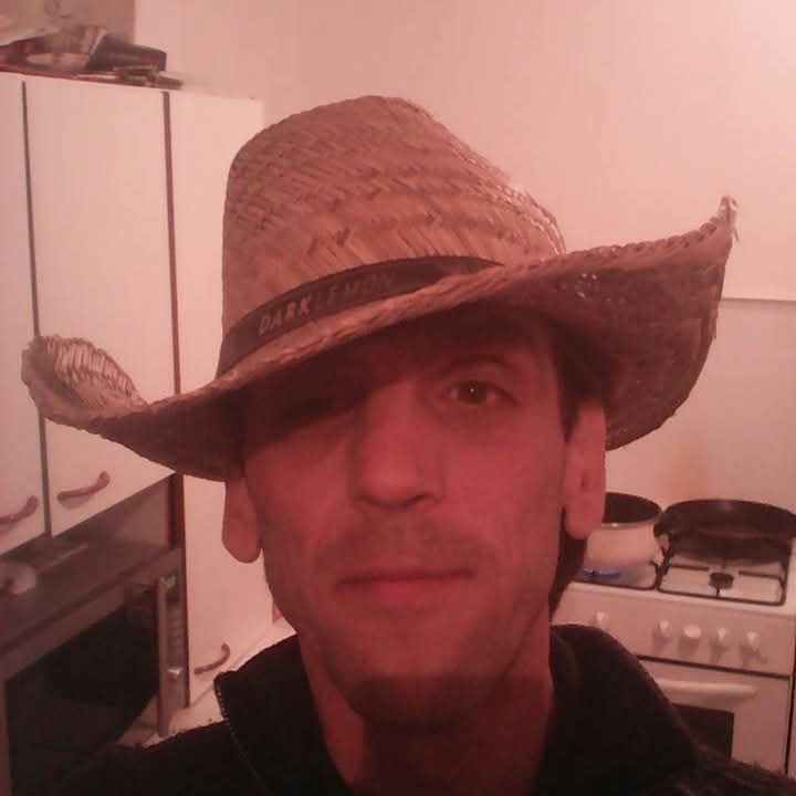 Profil de Stanley, 36 ans, Annonces gay à Wileroltigen (Fribourg)