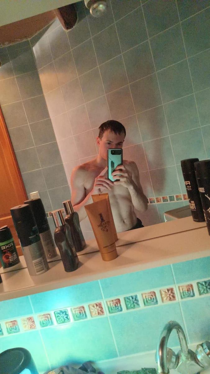 Profil de Michel-claude, 30 ans, Annonces gay à Grenilles (Fribourg)