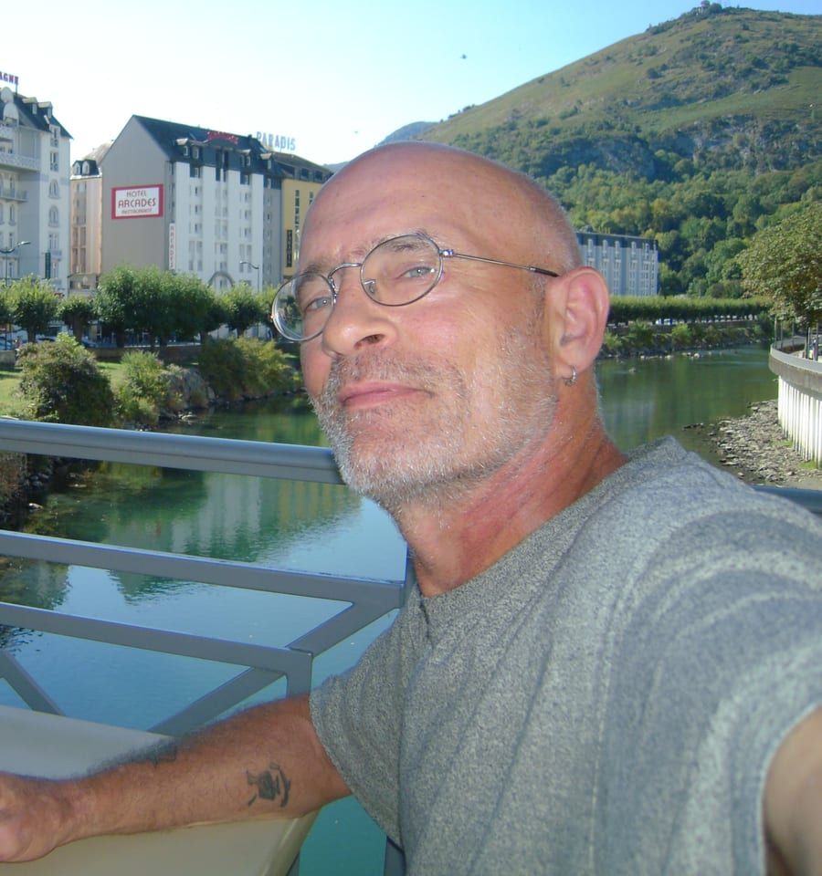 Profil de Ronan, 41 ans, Annonces gay à La Corbaz (Fribourg)