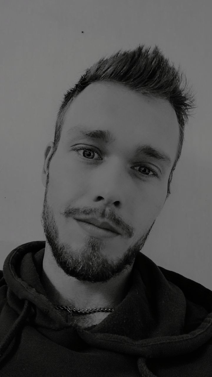 Profil de Tyno, 33 ans, Annonces gay à Crésuz (Fribourg)