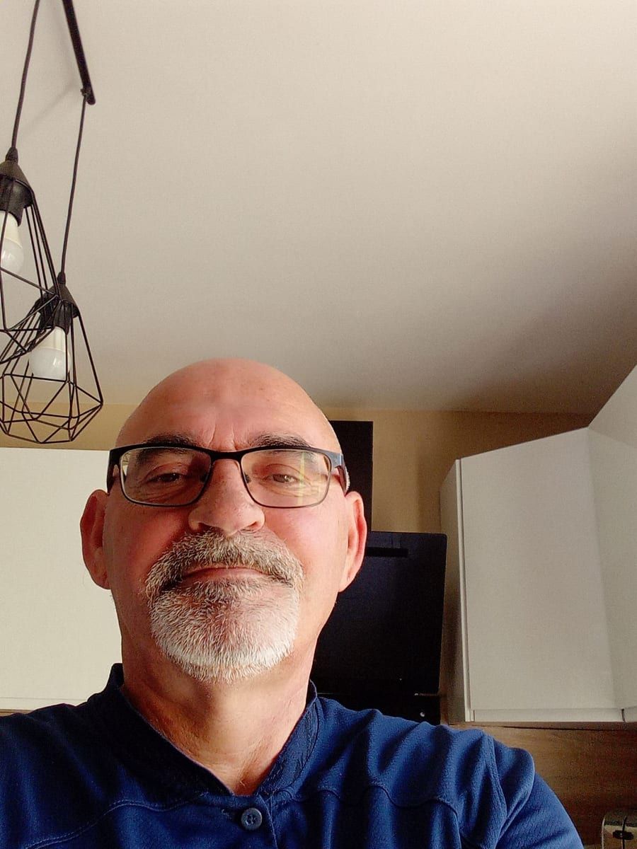 Profil de Mewenn, 34 ans, Annonces gay à Bösingen (Fribourg)