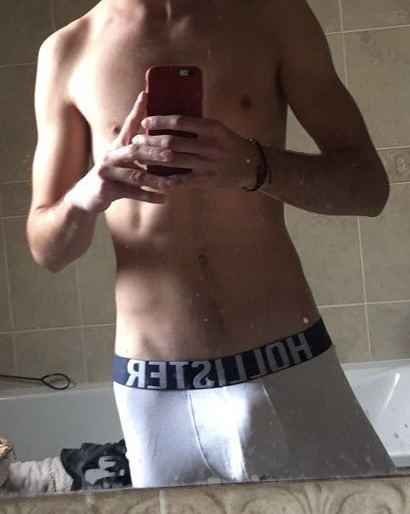 Profil de Ely, 33 ans, Annonces gay black à Guschelmuth (Fribourg)