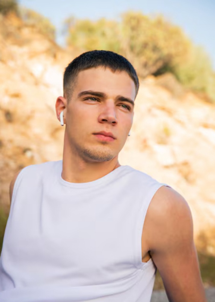 Profil de Eydan, 32 ans, Annonces gay à Lovens (Fribourg)