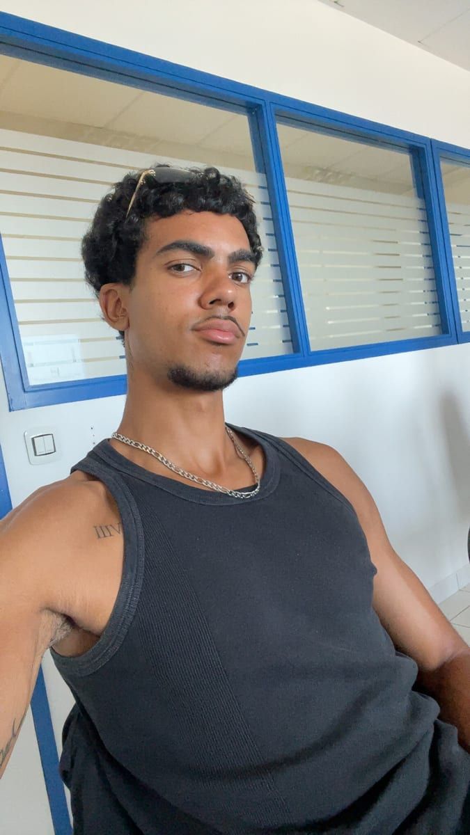Profil de Nathys, 22 ans, Annonces gay à Sangernboden (Fribourg)